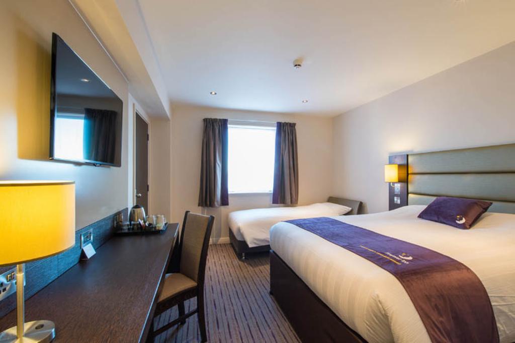 Premier Inn Inverness East Rum bild