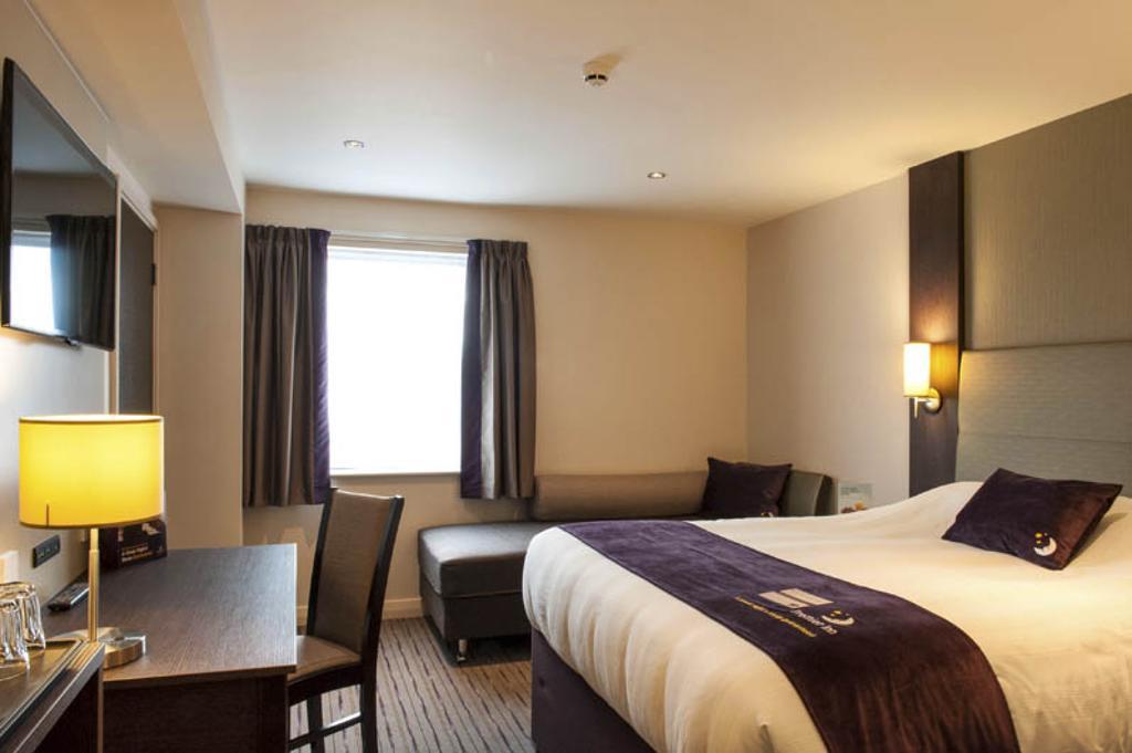 Premier Inn Inverness East Rum bild