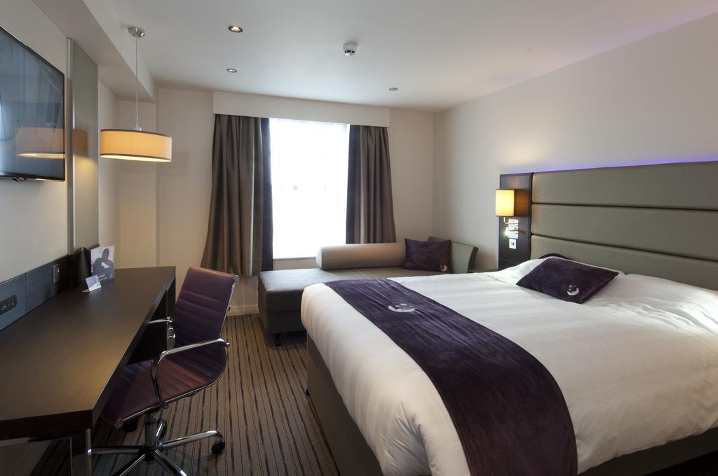 Premier Inn Inverness East Rum bild